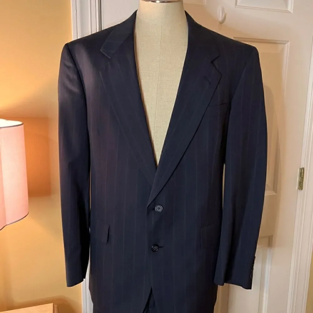EUC Hart Schaffner & Marx Charcoal Gray Pinstripe Suit Jacket 44L & Pant Size 36